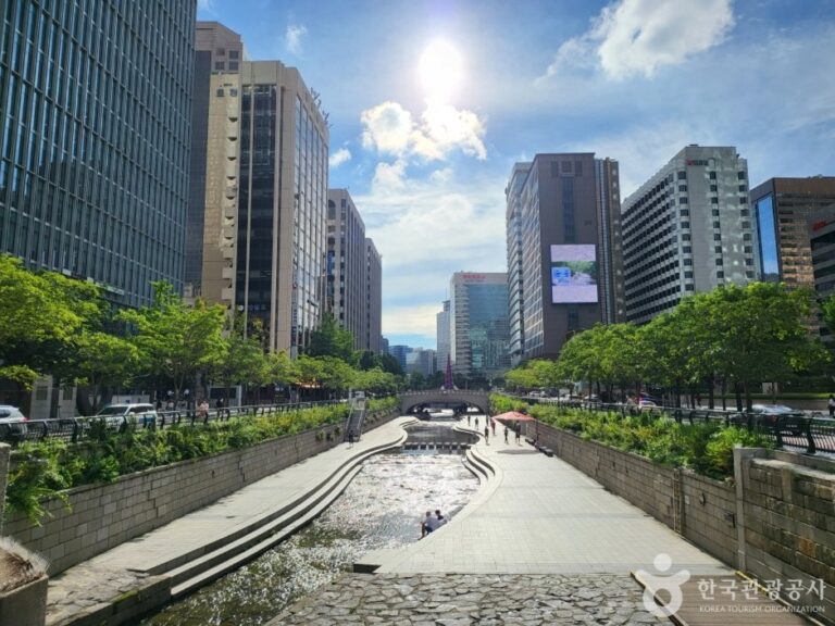 [Seoul] Wasserlauf Cheonggyecheon (청계천)