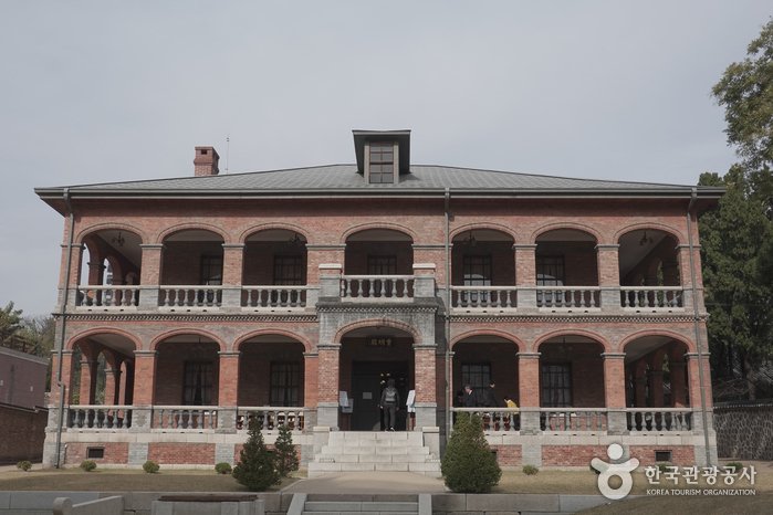 [Seoul] Halle Jungmyeongjeon (중명전)