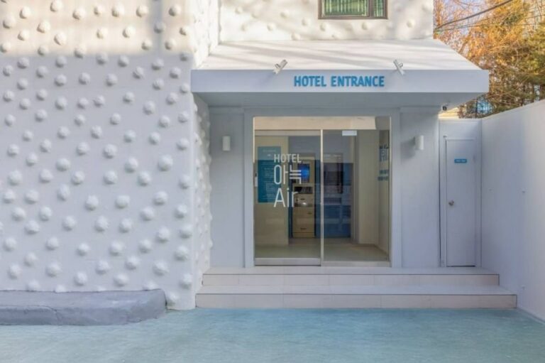 [Seoul] Aank Air Hotel Gaebong (아늑에어 호텔 개봉점)