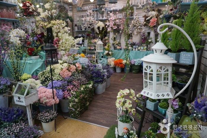 [Seoul] Goto Mall (Unterirdisches Einkaufszentrum am Gangnam Terminal) (고투몰 (강남터미널 지하도상가))