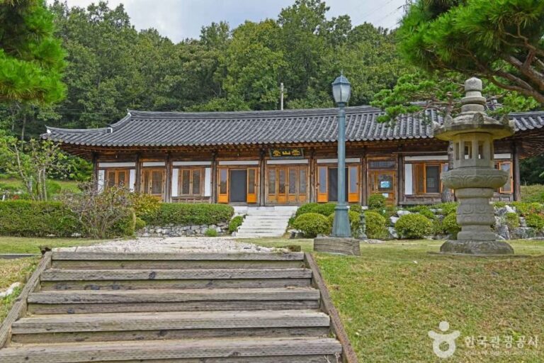 [Incheon] Internationales Lotuslaternen-Meditationszentrum (연등국제선원)