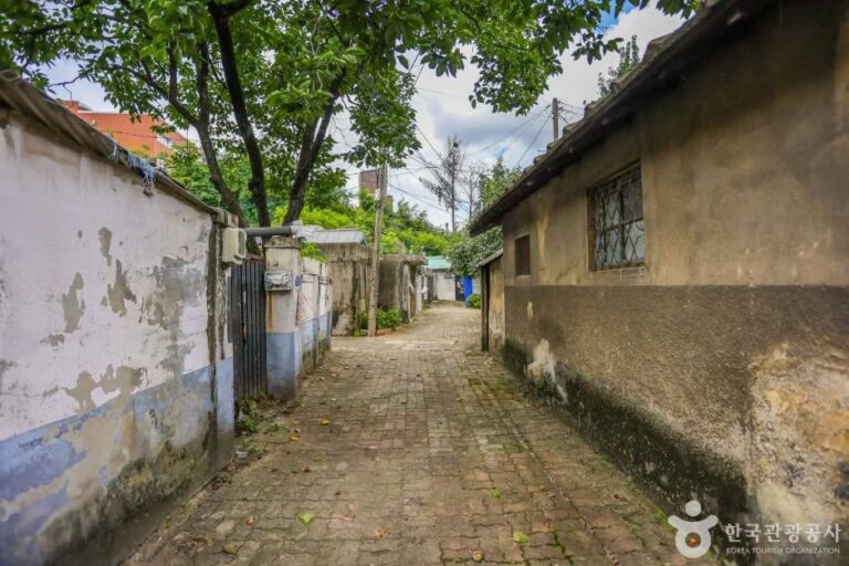 [Daejeon] Bahnarbeiterdorf (Weg Sollangsiul-gil) (철도관사촌(솔랑시울길))