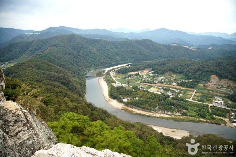 [Gangwon-do] Berg Palbongsan (Hongcheon) (팔봉산(홍천))