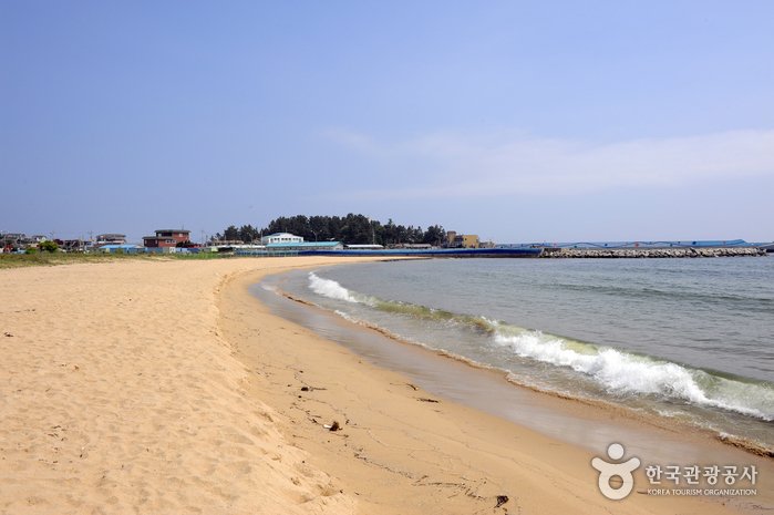 [Gangwon-do] Strand Bongsudae (봉수대해변)