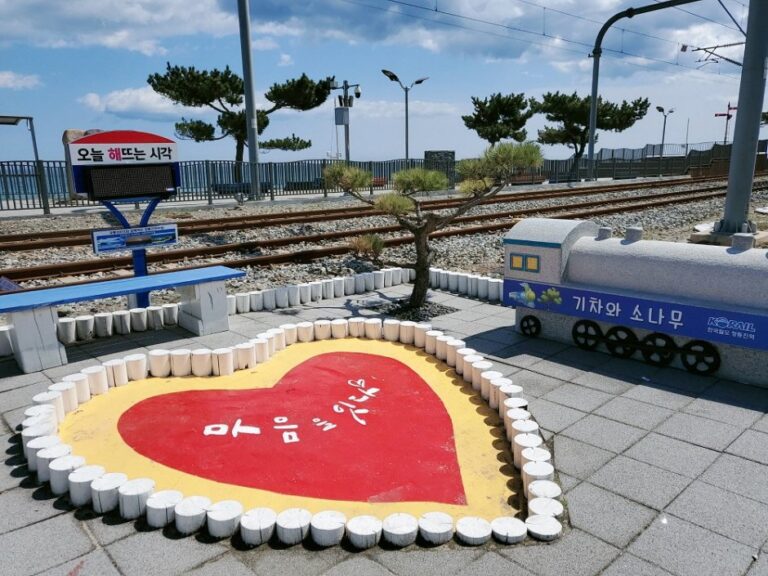 [Gangwon-do] Bahnhof Jeongdongjin (정동진역)