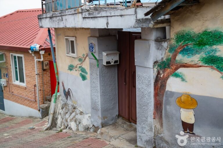 [Chungcheongbuk-do] Wandmalereidorf Suamgol (수암골 벽화마을)