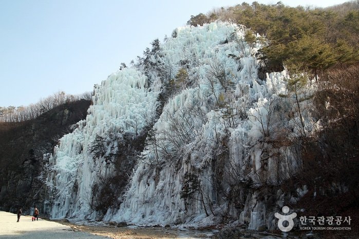 [Gyeongsangbuk-do] Tal Cheongsong Eoreumgol (청송 얼음골 (청송 국가지질공원))