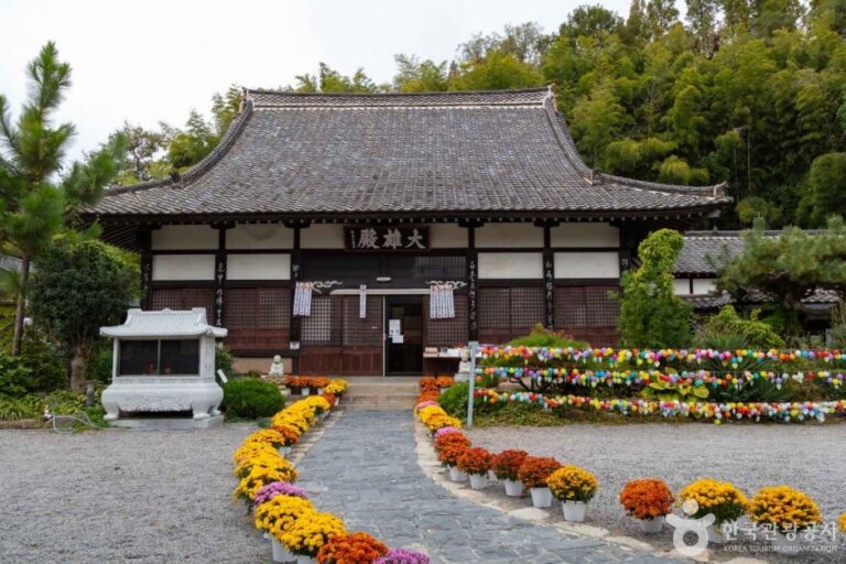 [Jeollabuk-do] Tempel Dongguksa (동국사(군산))