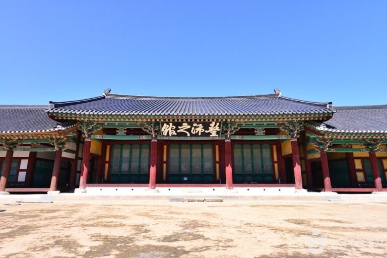 [Jeollabuk-do] Jeonju Pungpaejigwan (Jeonju Gaeksa) (전주 풍패지관 (전주객사))