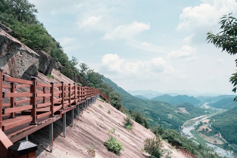 [Jeollabuk-do] Wanderweg Yonggwolsan Haneul-gil (용궐산하늘길)